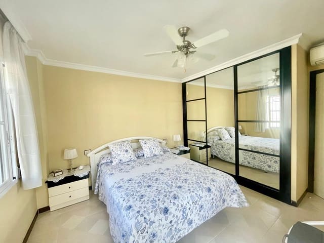 3 Zimmer Reihenhaus zu verkaufen in Salobreña mit Pool Garage - 370.000 € (Ref: 9108824)