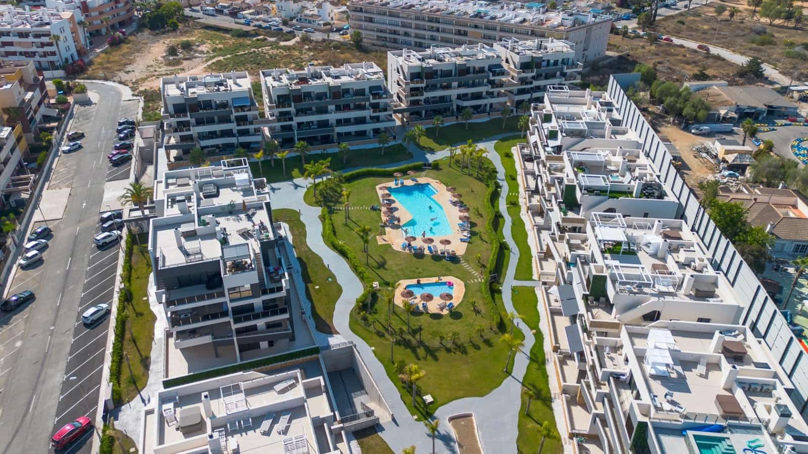 2 bedroom Penthouse for sale in Playa Flamenca with garage - € 495,000 (Ref: 9137259)