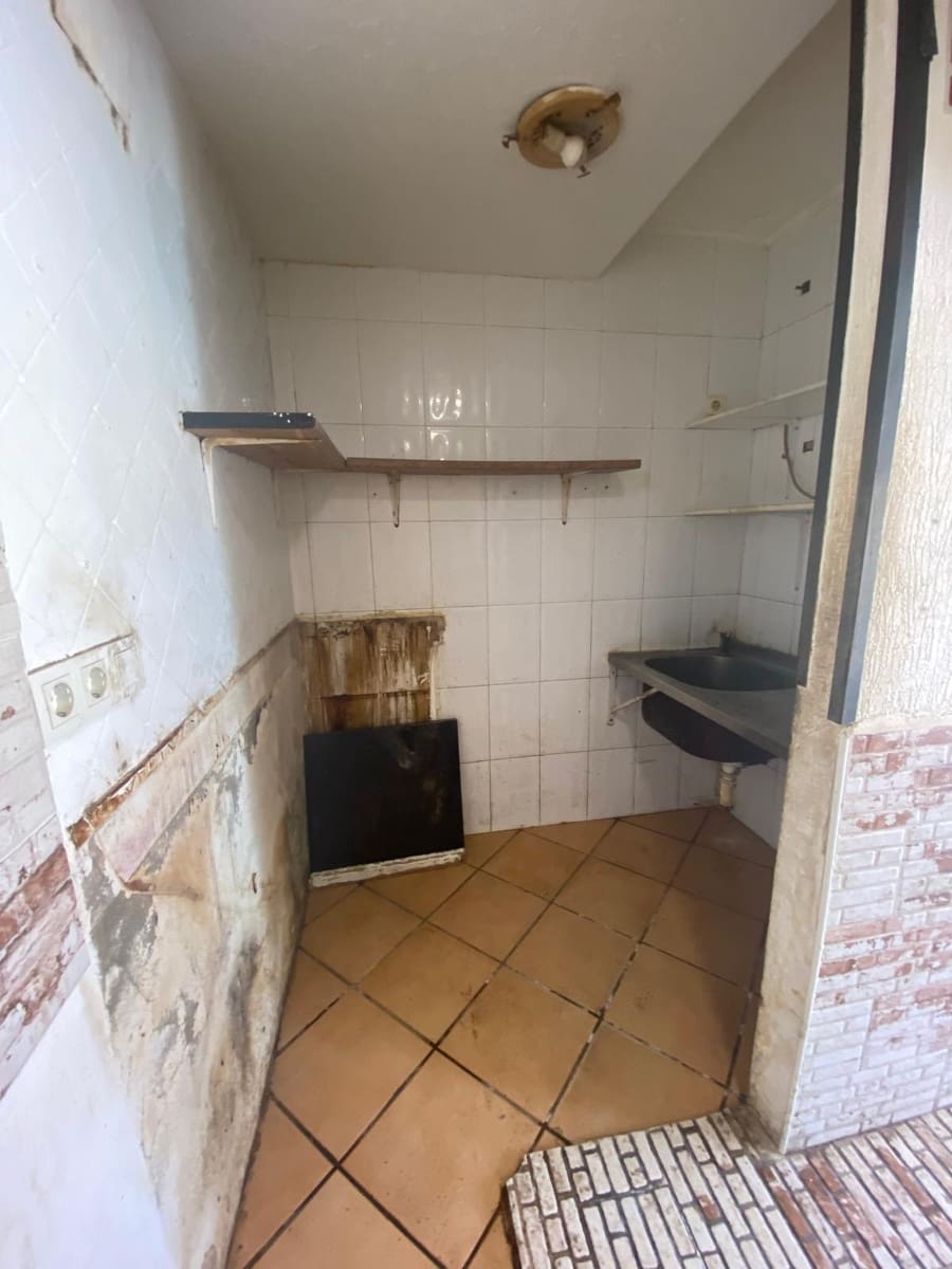 Semi-Rækkehus til salg i Torrevieja - € 135.000 (Ref: 9154081)
