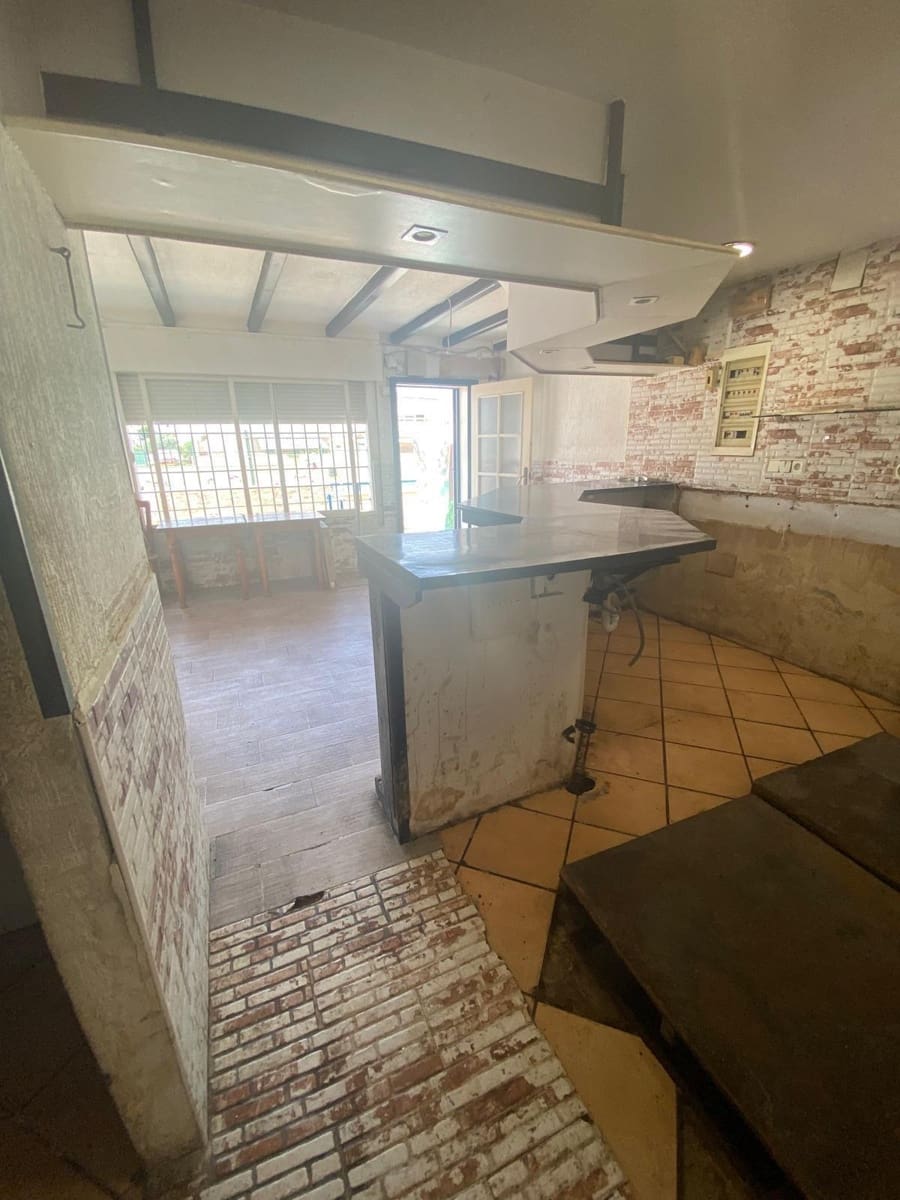 Semi-Rækkehus til salg i Torrevieja - € 135.000 (Ref: 9154081)