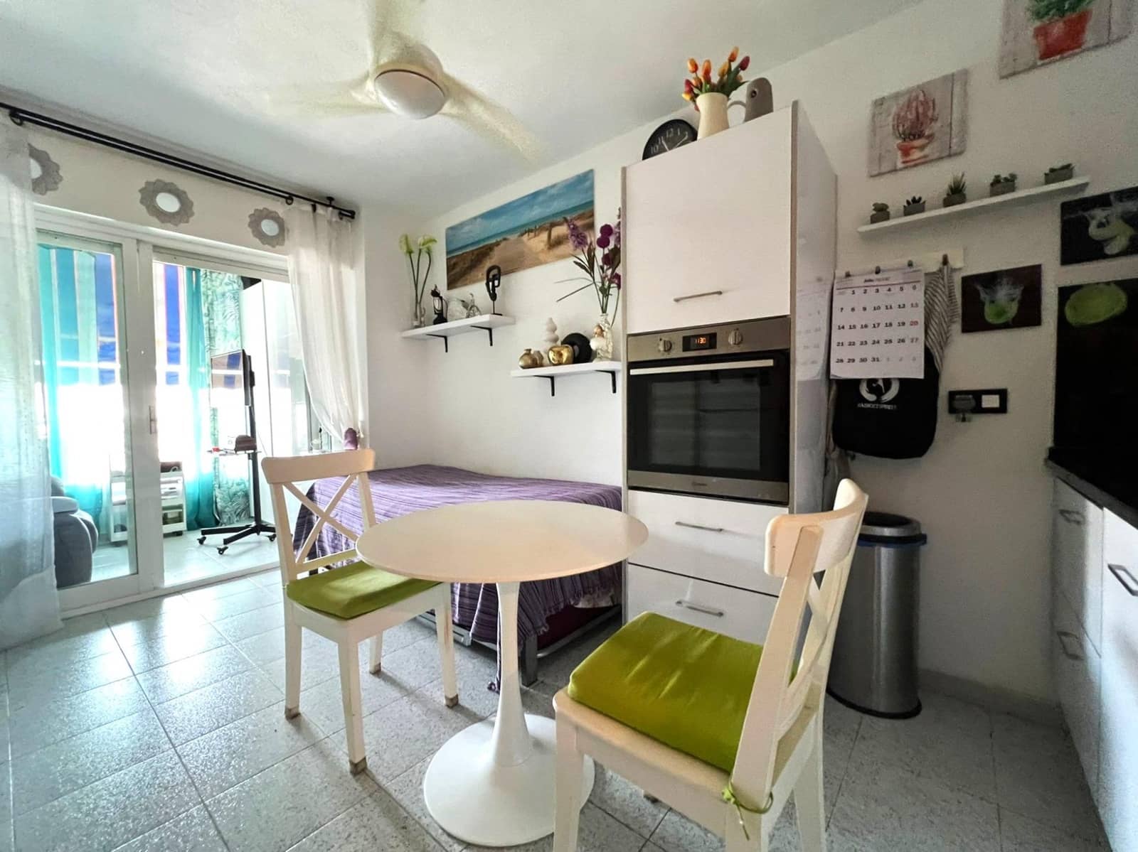 Apartament na sprzedaż w Torrevieja z basenem - 75 000 € (Ref: 9154098)