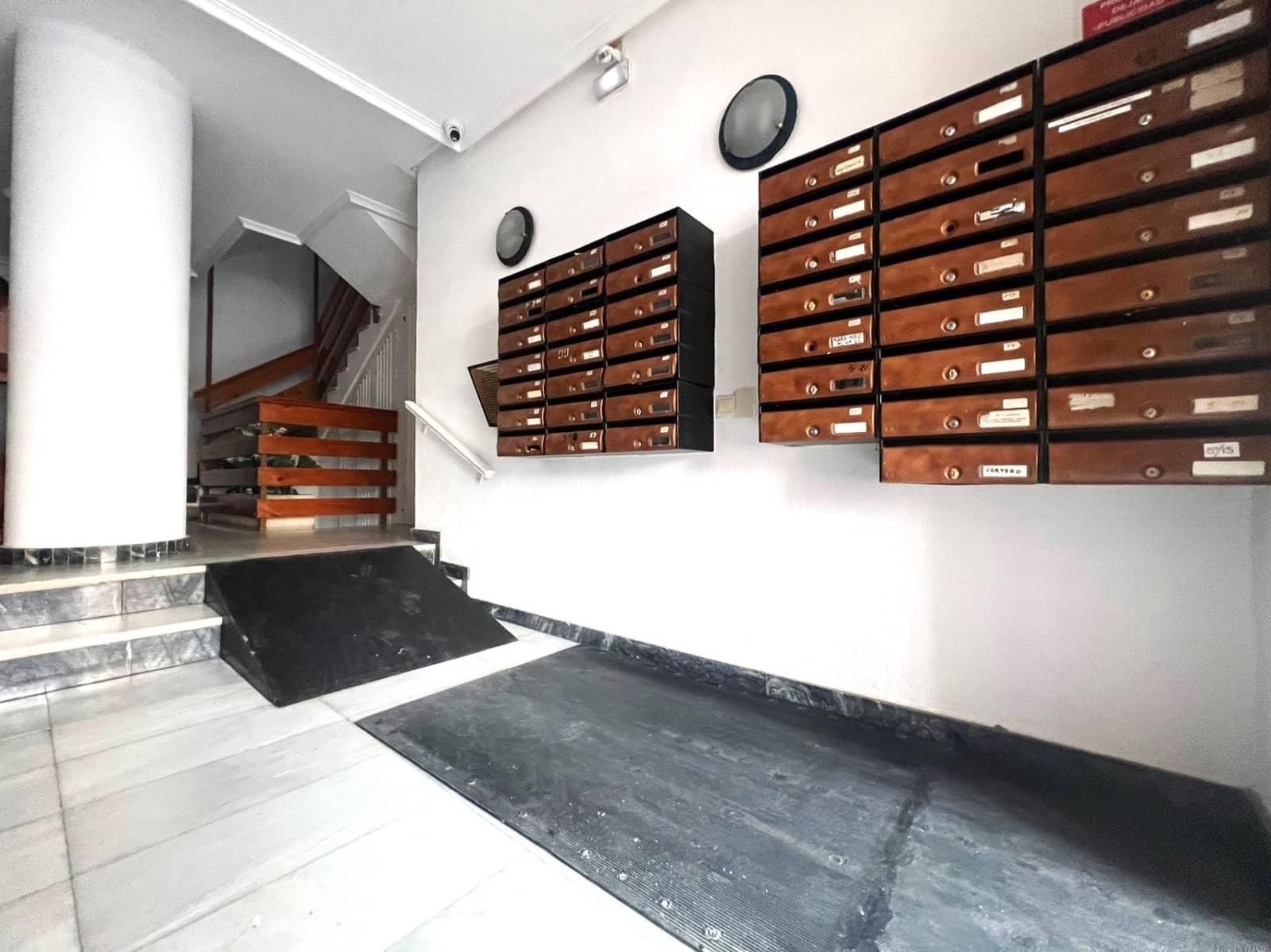 Apartament na sprzedaż w Torrevieja z basenem - 75 000 € (Ref: 9154098)