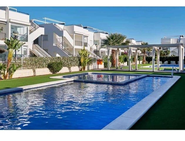 3 makuuhuone Bungalow myytävänä paikassa Centro, Torrevieja mukana uima-altaan - 230 000 € (Ref: 9154148)