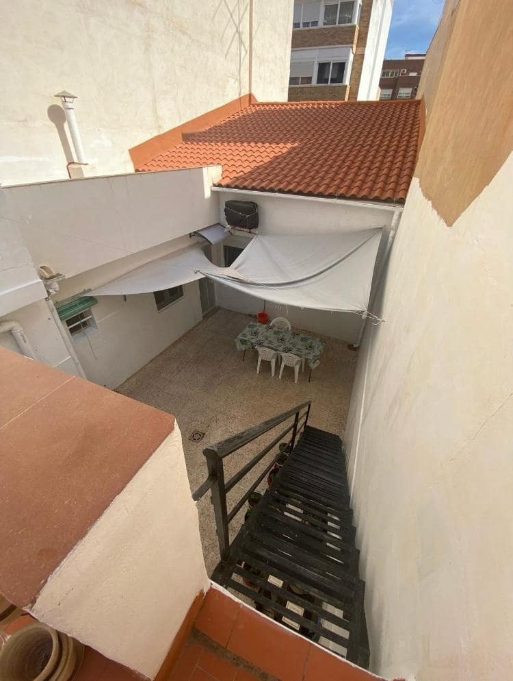 Dom na sprzedaż w Torrevieja - 195 000 € (Ref: 9154208)