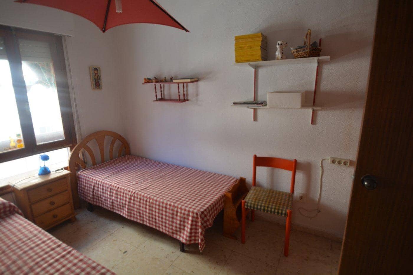 3 makuuhuone Asunto myytävänä paikassa Torrevieja - 170 000 € (Ref: 9161147)