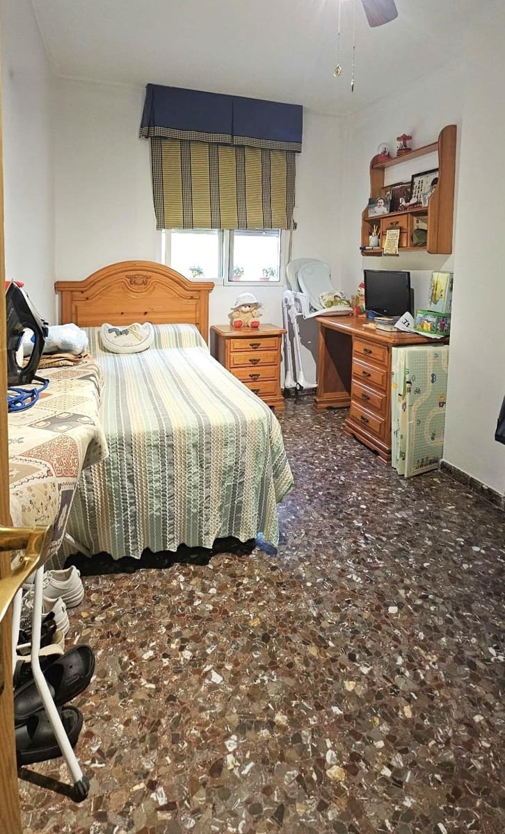 2 soveværelse Lejlighed til salg i Maracena - € 189.990 (Ref: 9165871)
