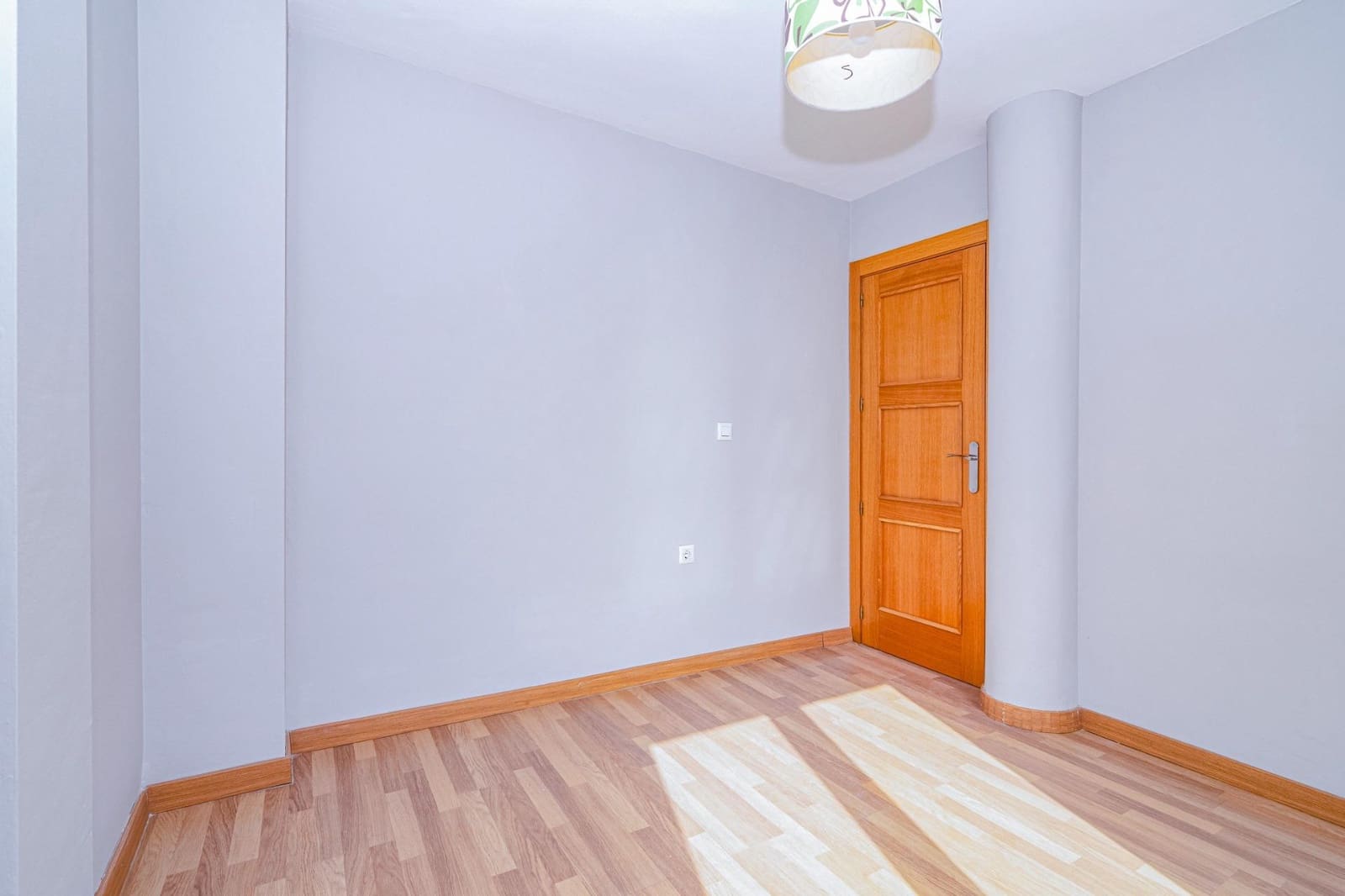 4 soveværelse Semi-Rækkehus til salg i Ogijares med swimmingpool garage - € 349.000 (Ref: 9202530)