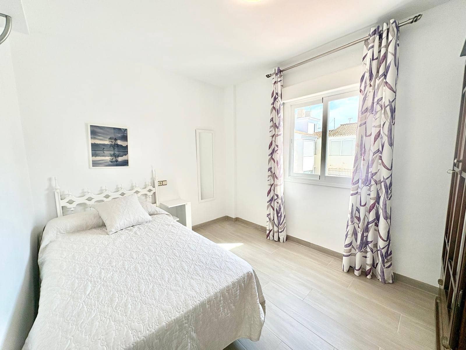 3 bedroom Flat for sale in Salobrena - € 160,000 (Ref: 9276435)