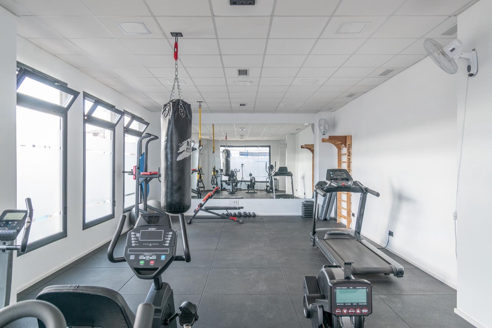 3 bedroom Flat for sale in Armilla with pool - € 462,000 (Ref: 9326560)