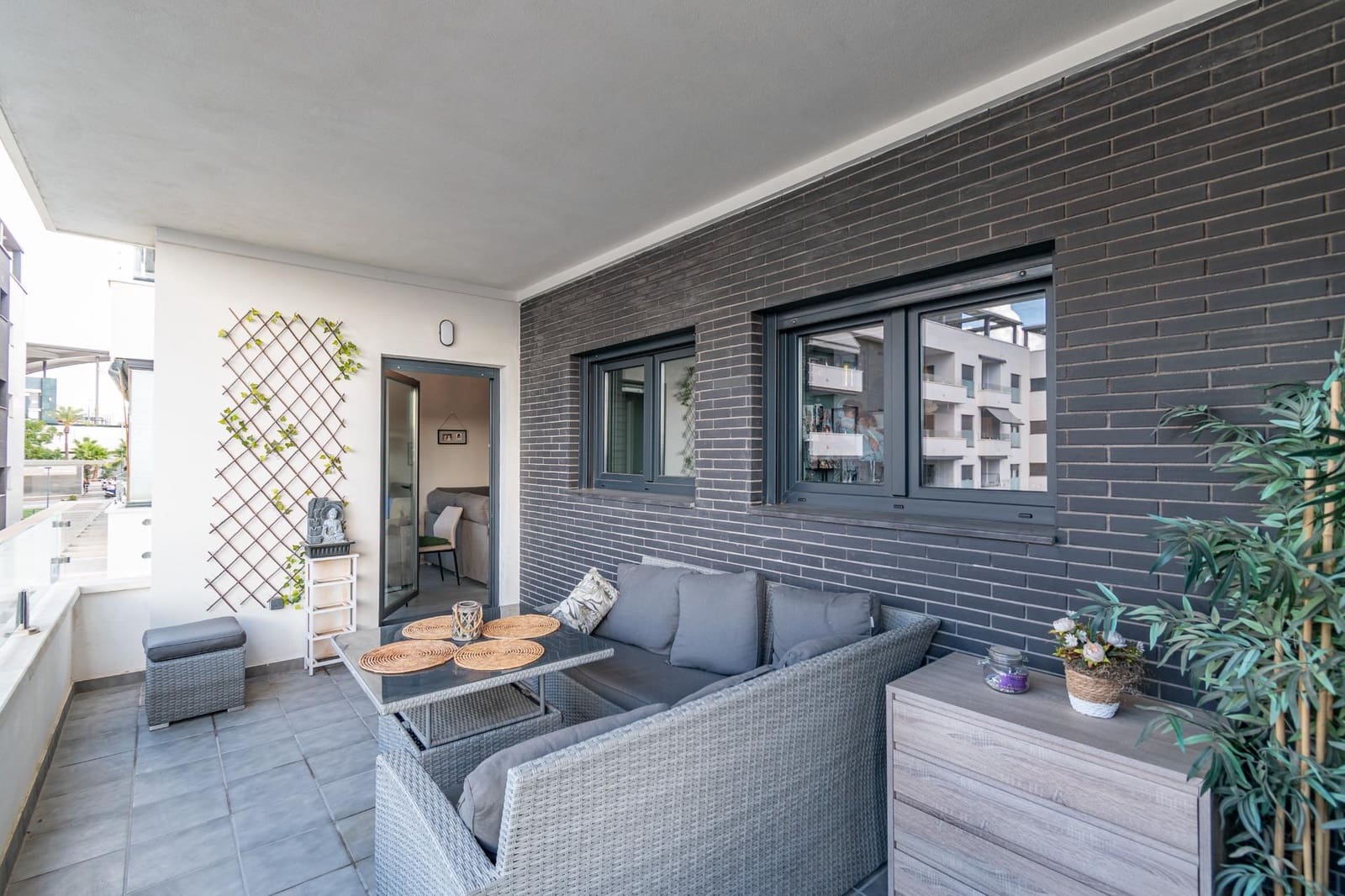 3 bedroom Flat for sale in Armilla with pool - € 462,000 (Ref: 9326560)