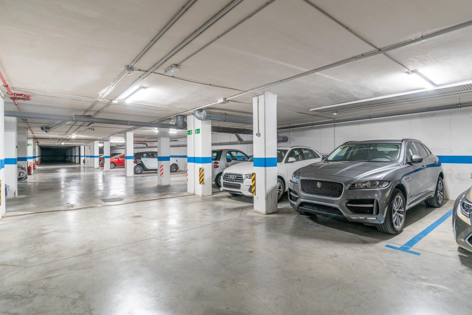 3 bedroom Flat for sale in Armilla with pool - € 462,000 (Ref: 9326560)