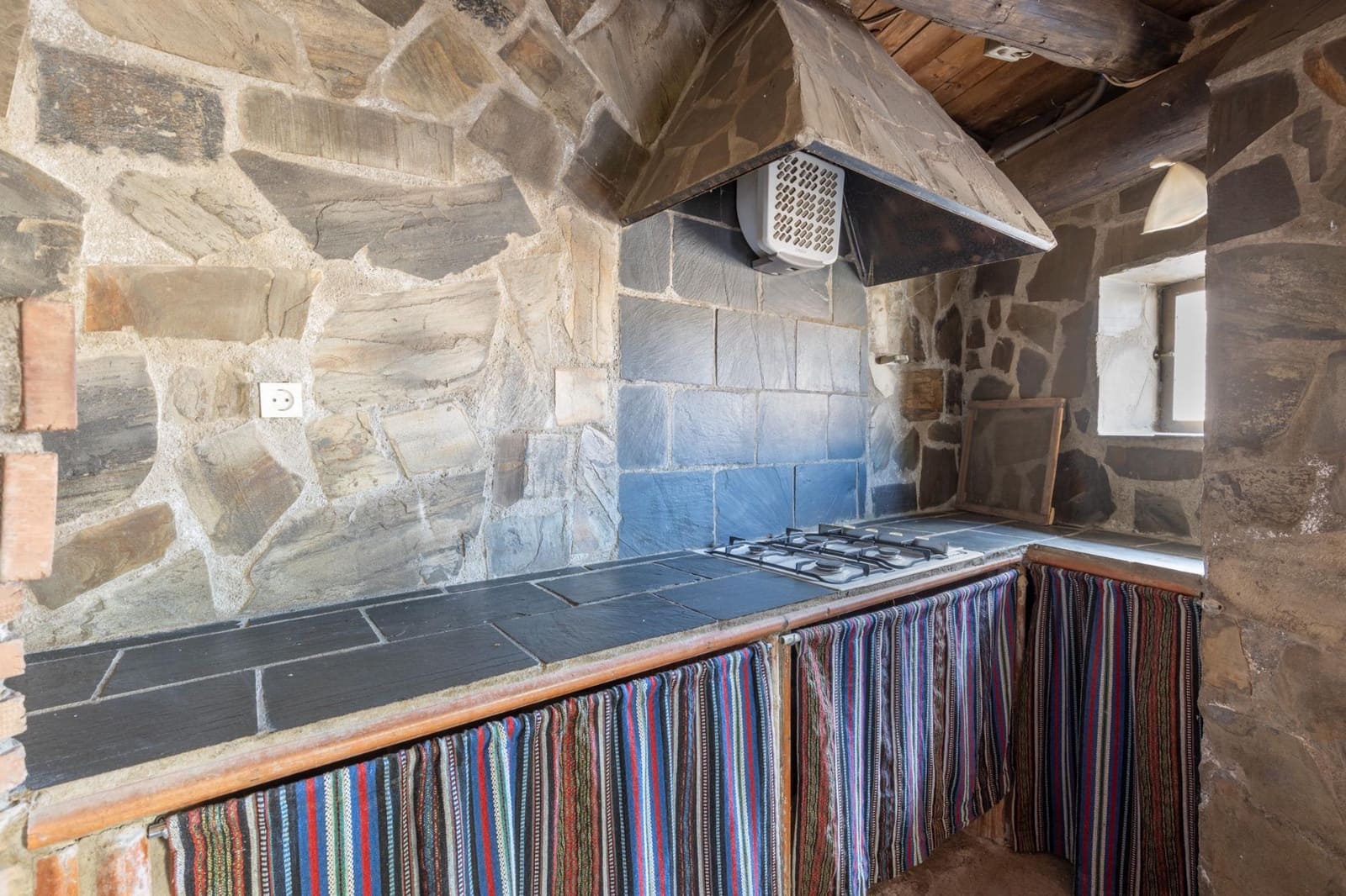 1 sypialnia Finka/Dom wiejski na sprzedaż w Alhendin z basenem garażem - 129 900 € (Ref: 9326562)