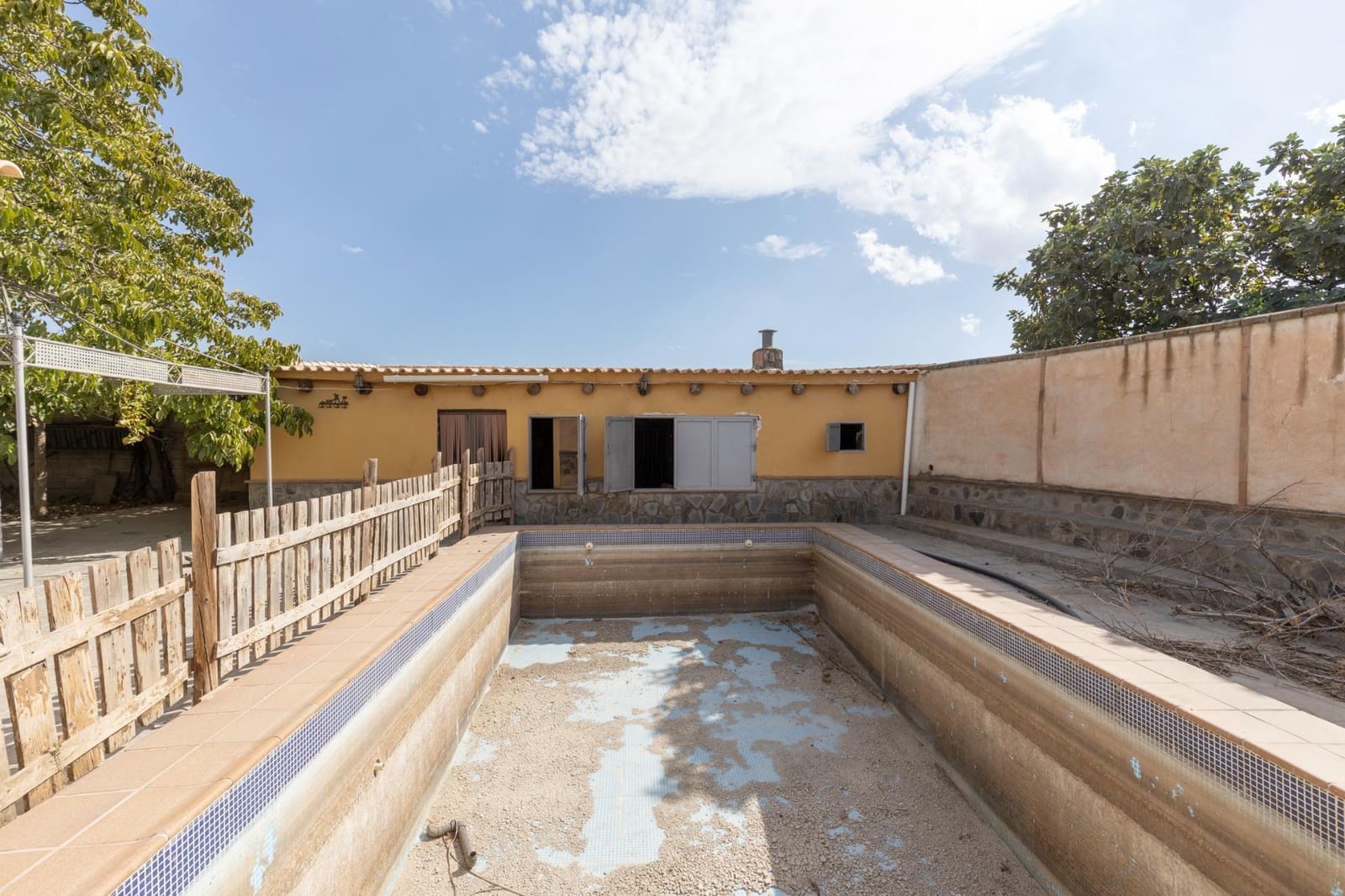 1 sypialnia Finka/Dom wiejski na sprzedaż w Alhendin z basenem garażem - 129 900 € (Ref: 9326562)