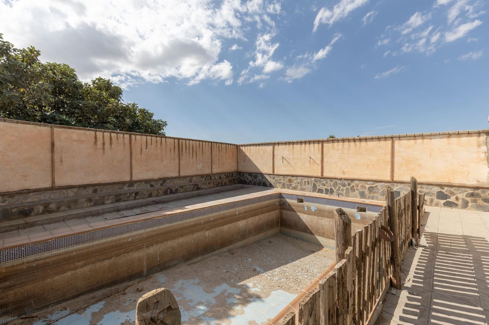 1 sypialnia Finka/Dom wiejski na sprzedaż w Alhendin z basenem garażem - 129 900 € (Ref: 9326562)