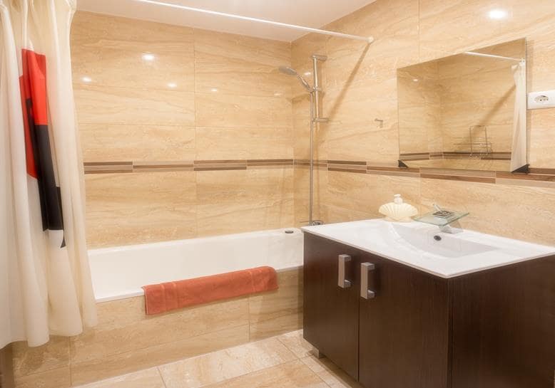 2 bedroom Apartment for sale in Punta Prima with pool - € 139,950 (Ref: 9338154)