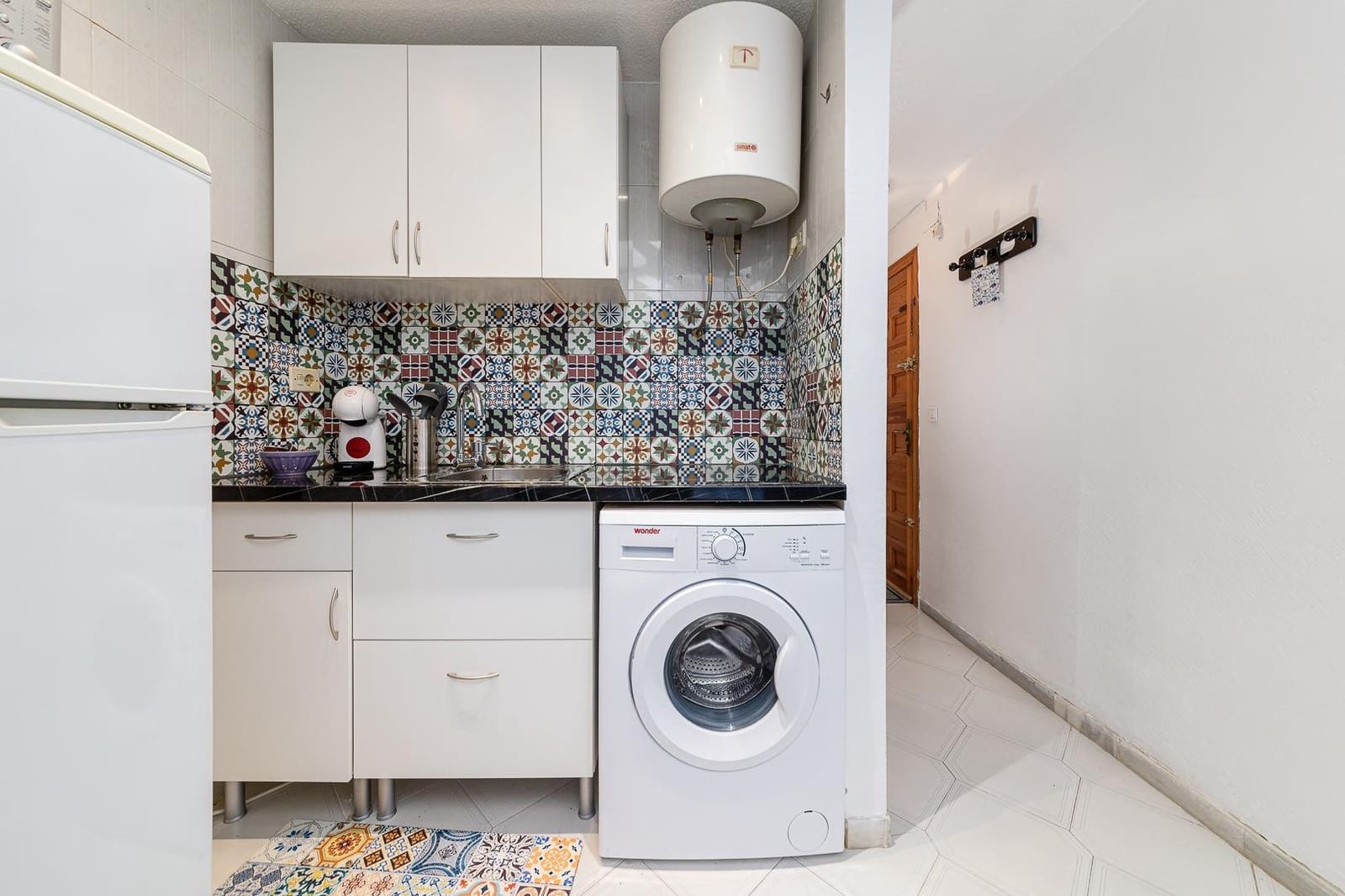 Studio for sale in Torrevieja - € 89,500 (Ref: 9338159)