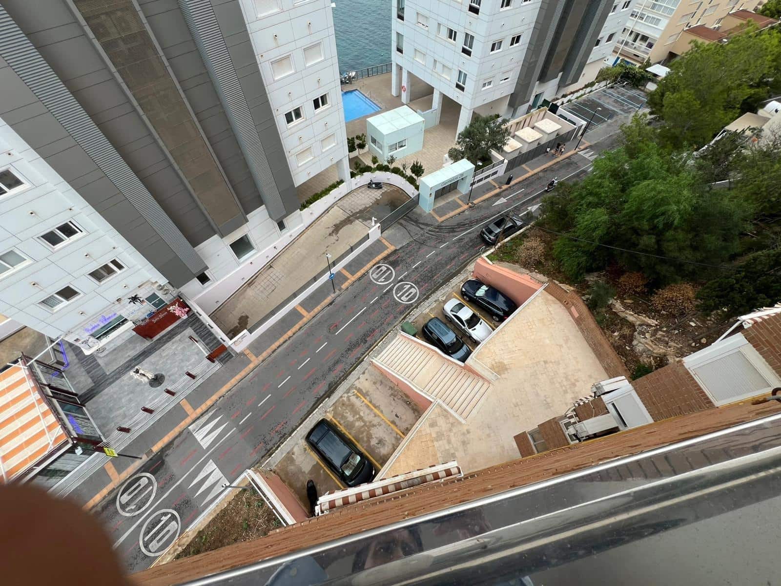 3 bedroom Flat for sale in Benidorm with pool - € 345,000 (Ref: 9338161)