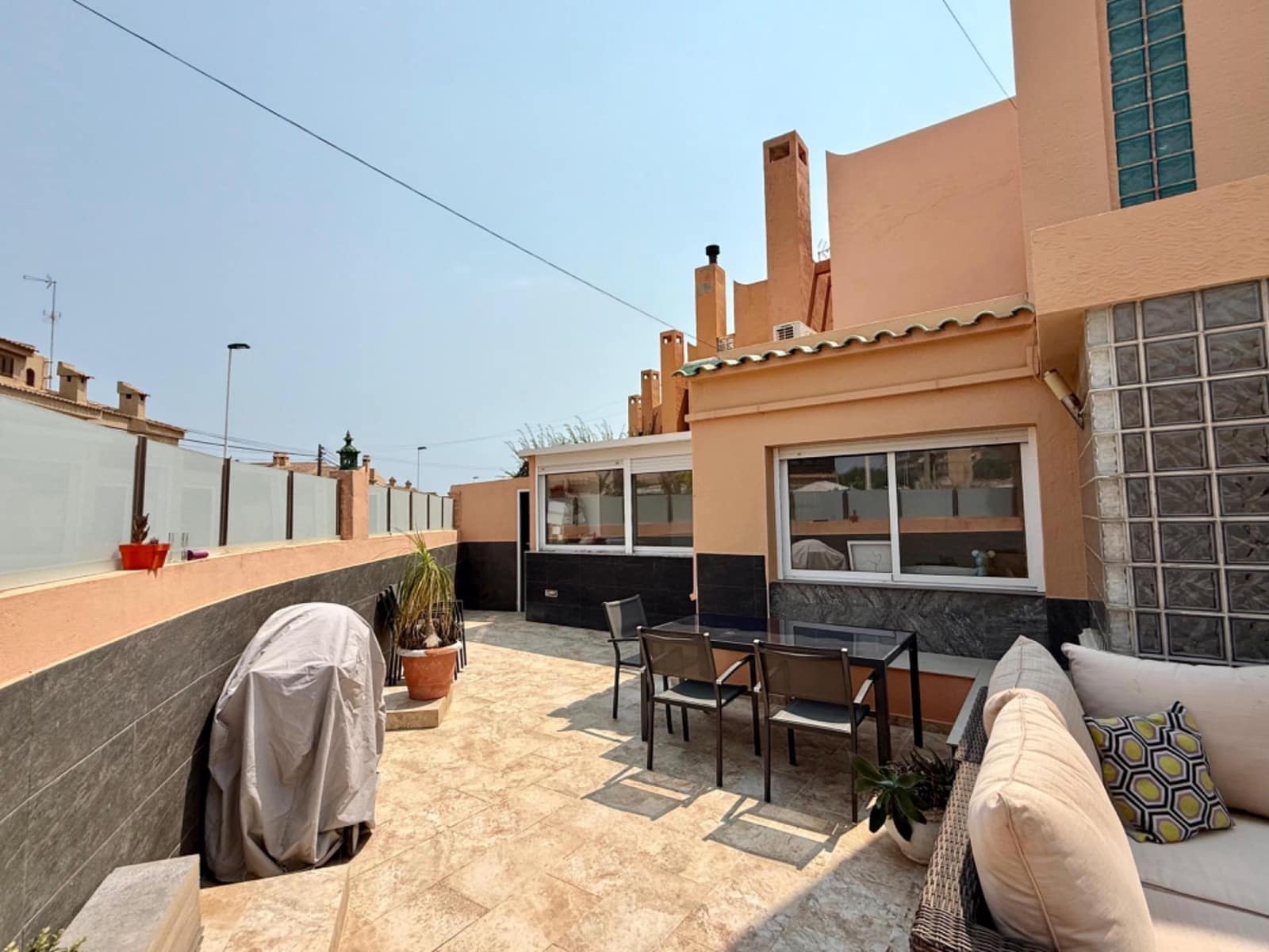 5 sovrum Villa till salu i Torrevieja med pool - 304 900 € (Ref: 9338171)