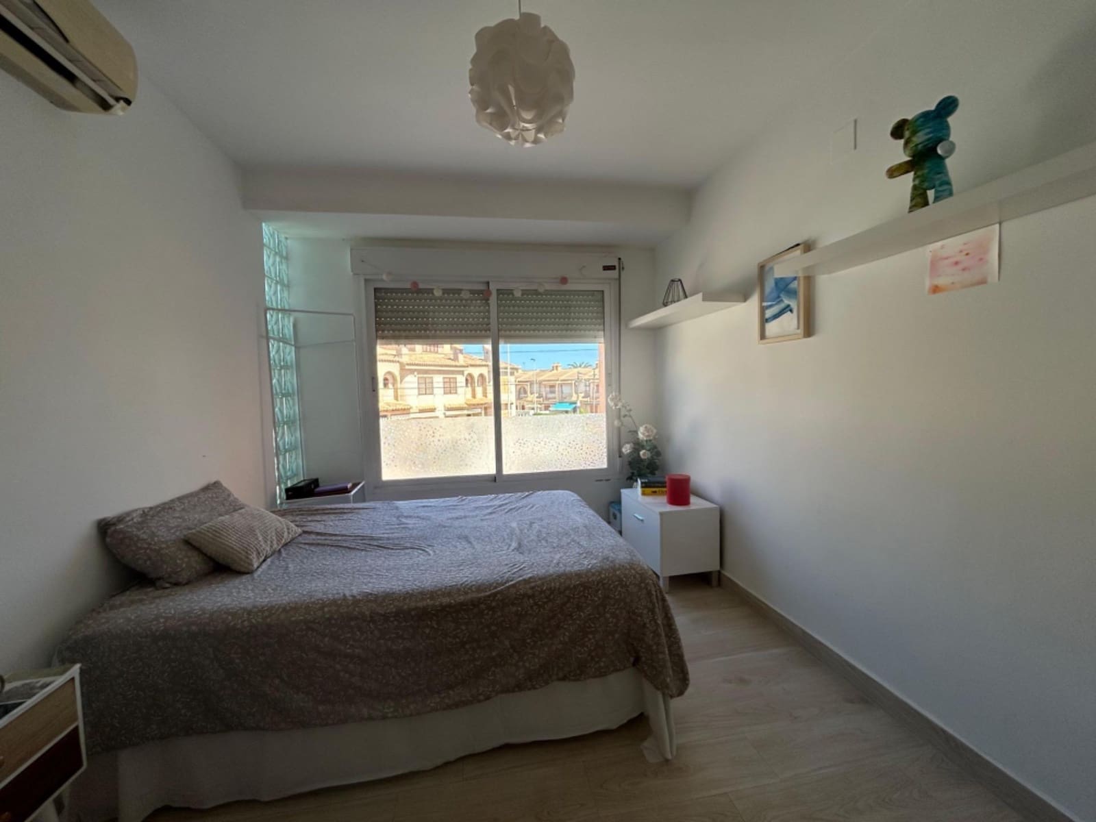 5 sovrum Villa till salu i Torrevieja med pool - 304 900 € (Ref: 9338171)