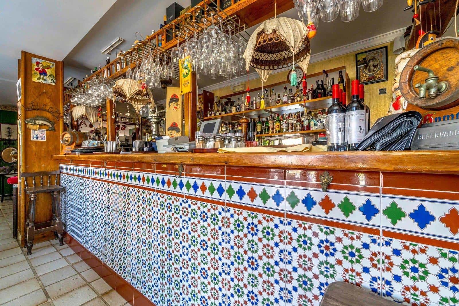 Kommersiell till salu i Torrevieja - 835 000 € (Ref: 9338176)