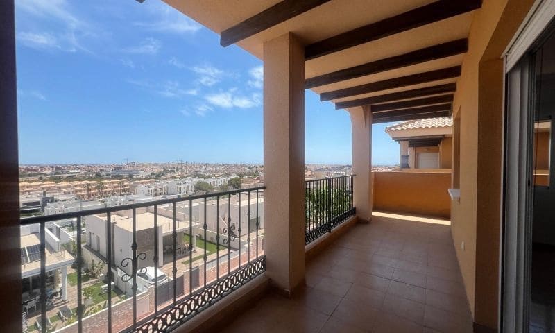 2 bedroom Apartment for sale in Orihuela Costa with pool - € 134,995 (Ref: 9338185)