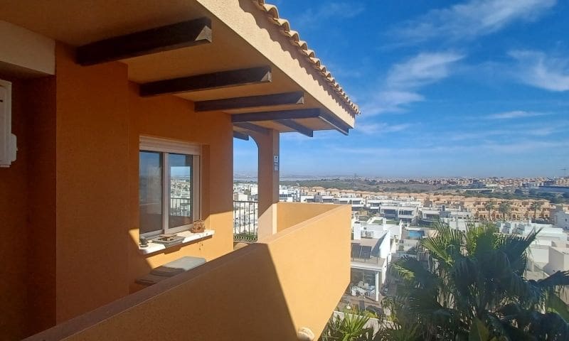 2 bedroom Apartment for sale in Orihuela Costa with pool - € 134,995 (Ref: 9338185)