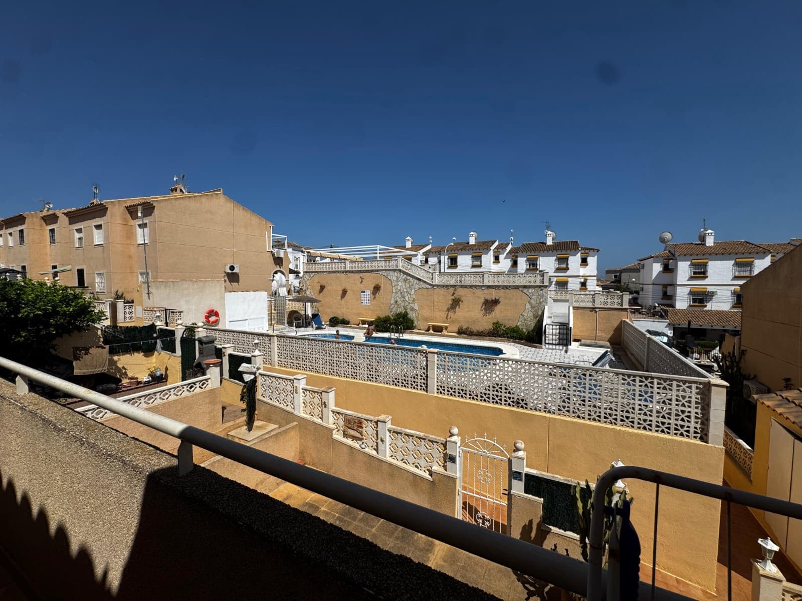 Apartamento de 2 habitaciones en San Miguel de Salinas en venta - 119.000 € (Ref: 9338205)