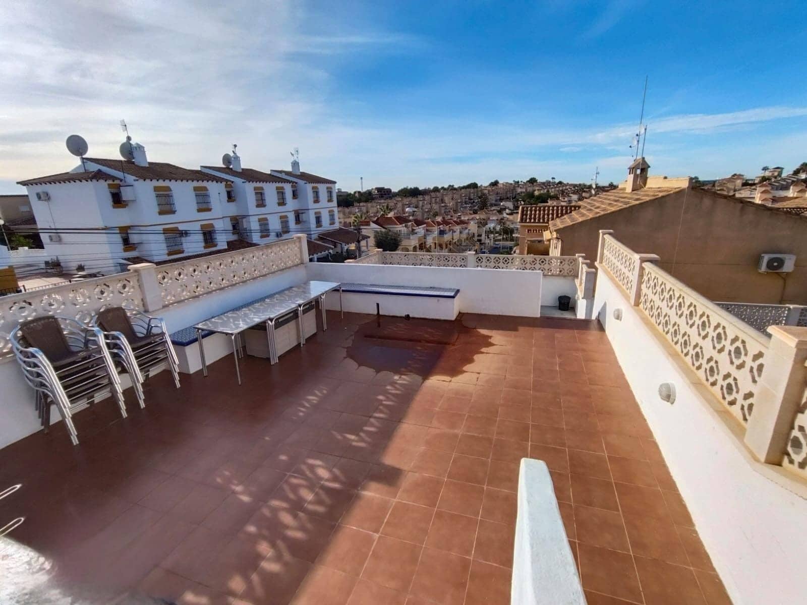 Apartamento de 2 habitaciones en San Miguel de Salinas en venta - 119.000 € (Ref: 9338205)