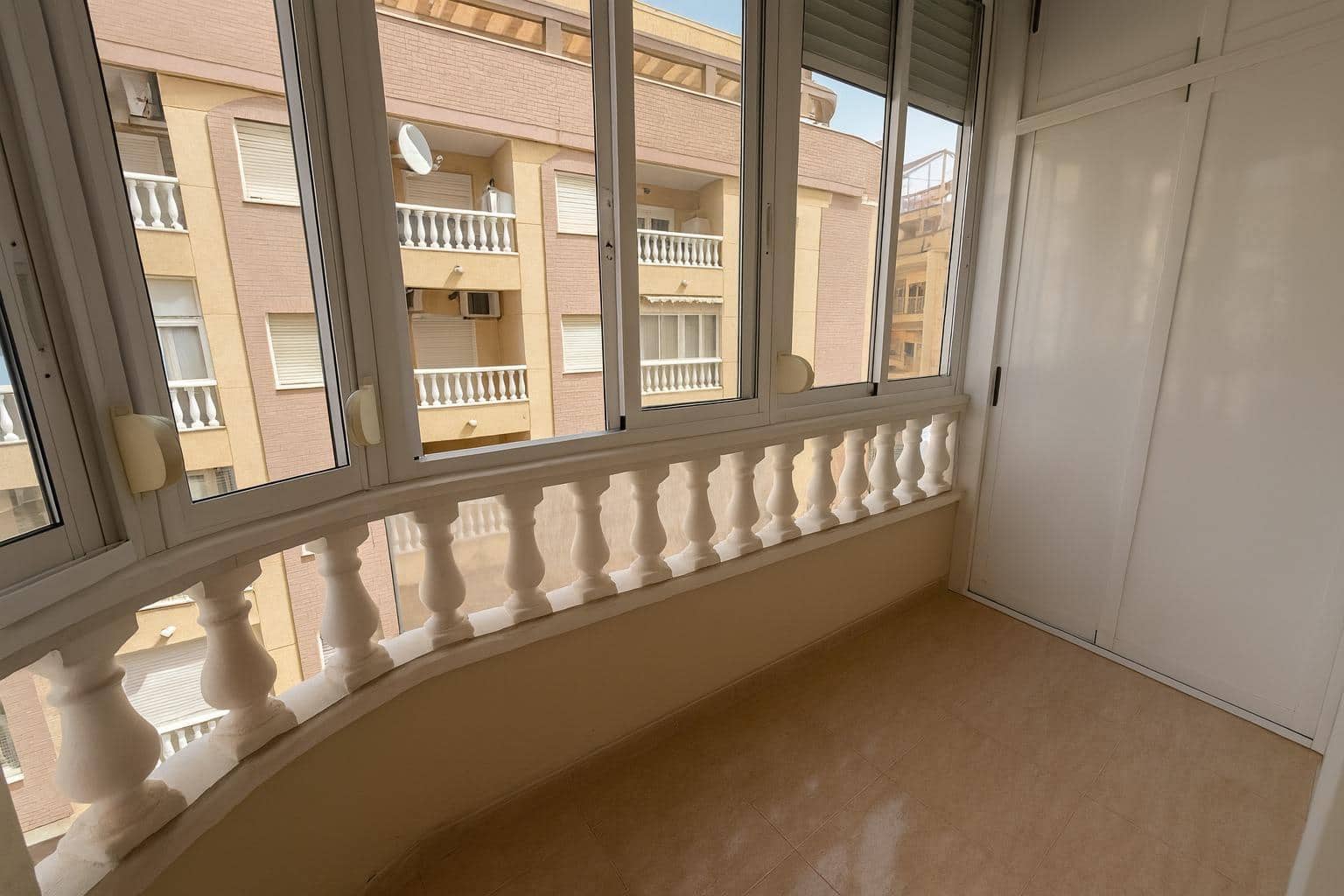1 soverom Leilighet til salgs i Torrevieja - € 99 500 (Ref: 9338232)