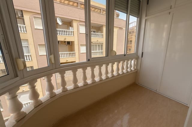 Apartamento de 1 habitación en Centro, Torrevieja en venta - 99.500 € (Ref: 9338232)