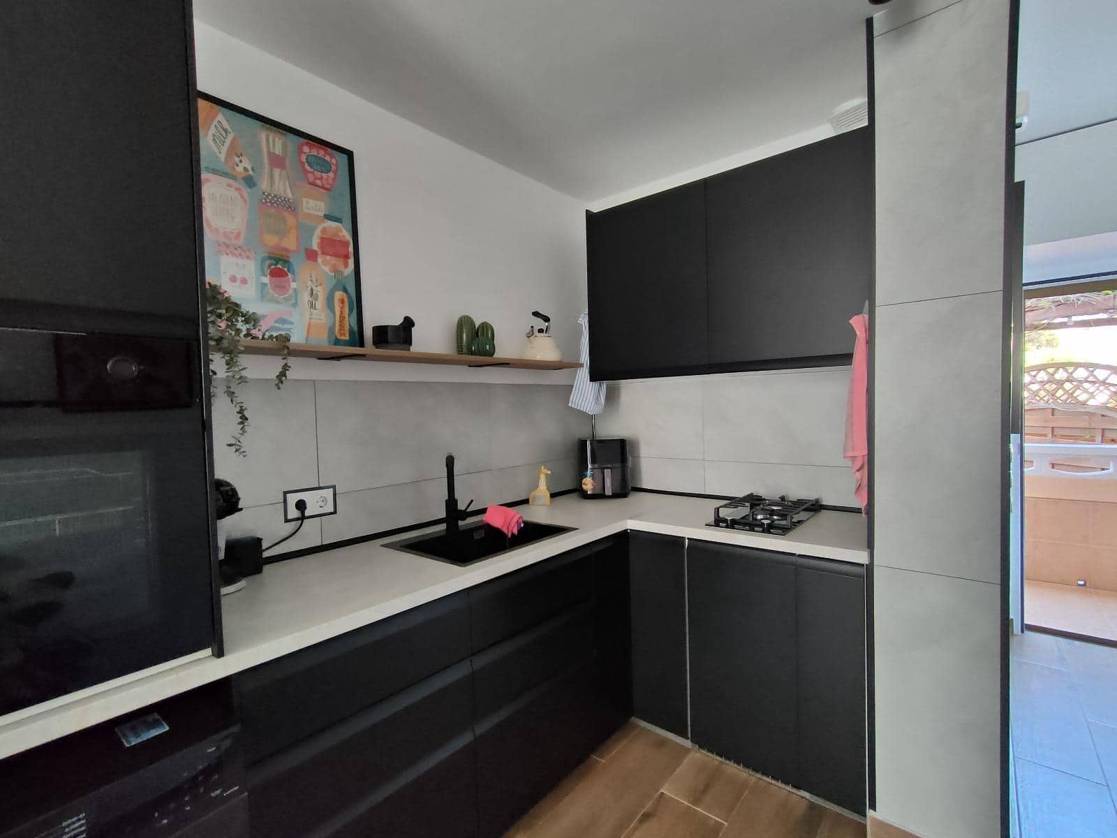 Leilighet til salgs i Torrevieja - € 115 000 (Ref: 9338233)