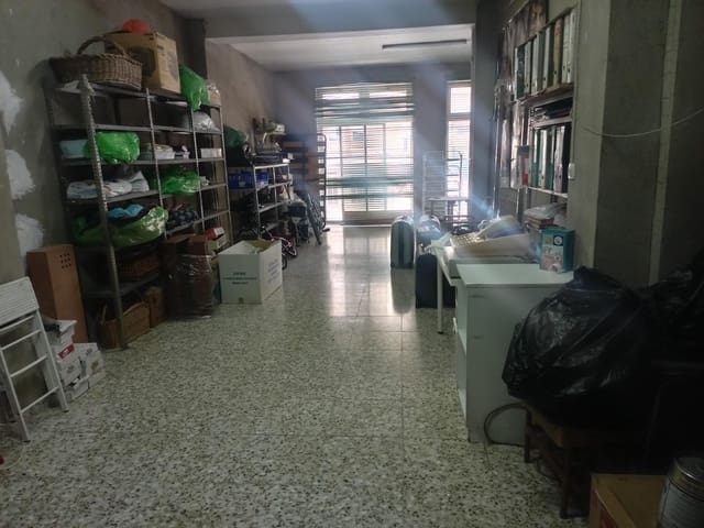 Apartment for sale in Orihuela ciudad, Orihuela - € 65,000 (Ref: 9338236)