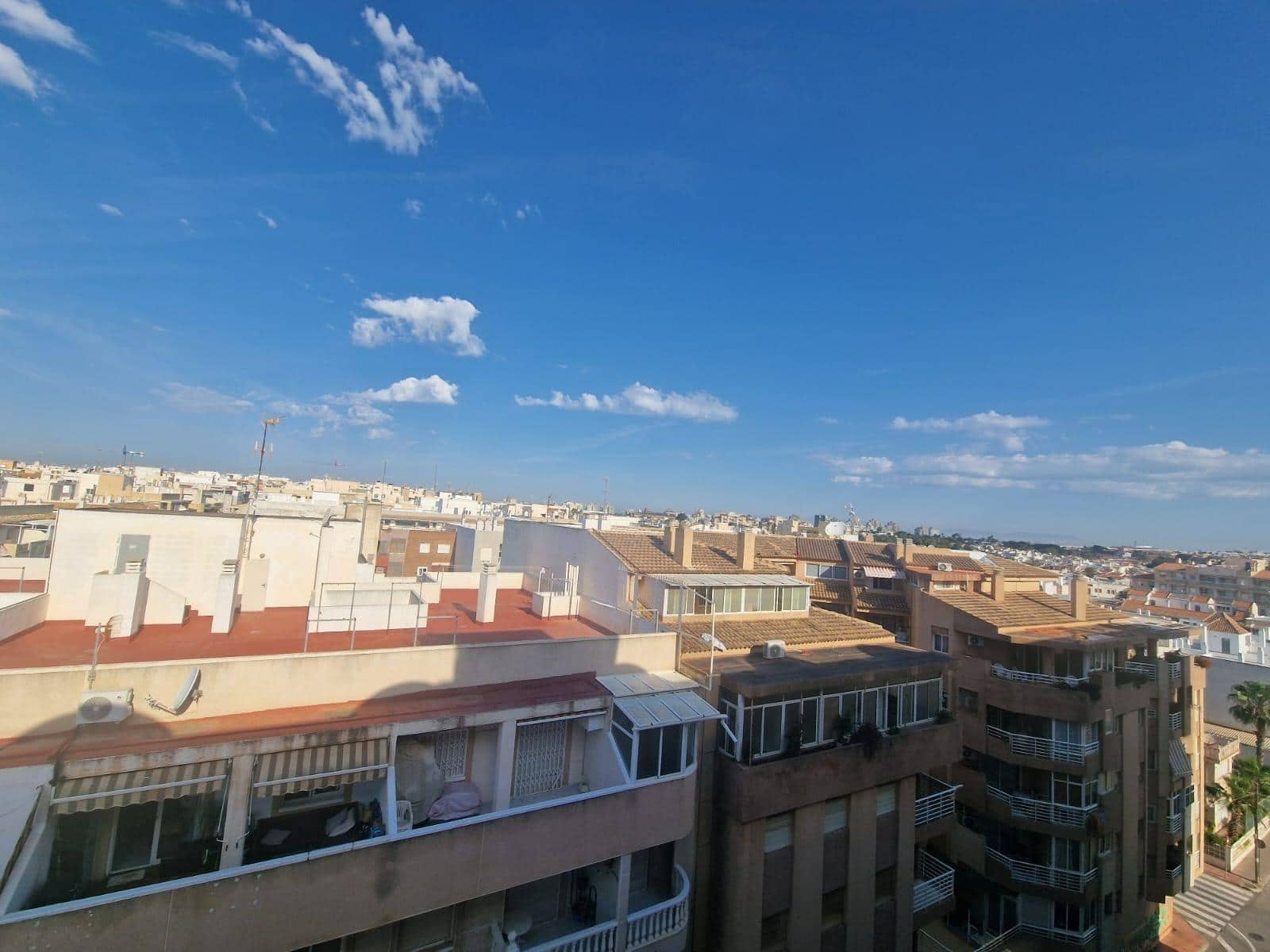 Apartamento en Torrevieja en venta - 69.900 € (Ref: 9338241)