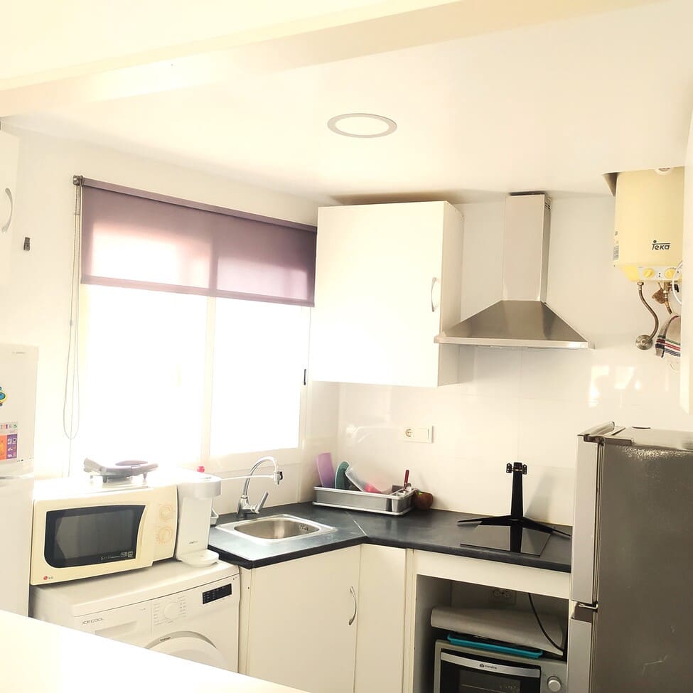 1 quarto Apartamento para venda em Torrevieja com piscina - 98 000 € (Ref: 9338274)