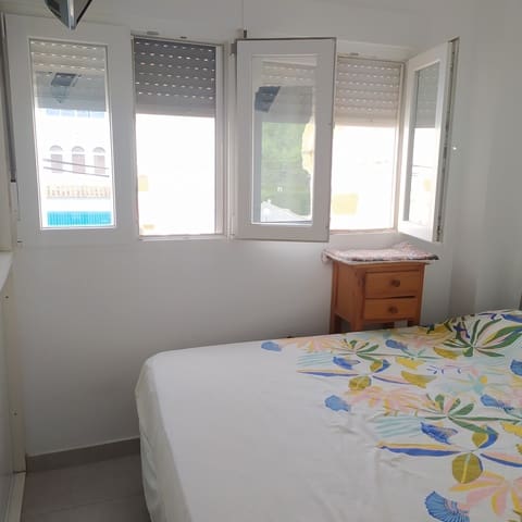 1 quarto Apartamento para venda em Centro, Torrevieja com piscina - 98 000 € (Ref: 9338274)
