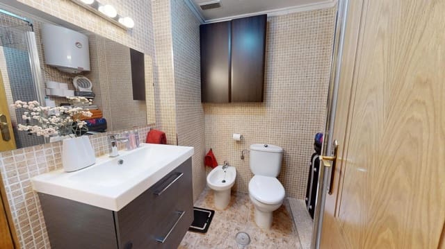 1 makuuhuone Huoneisto myytävänä paikassa Playa de los Locos, Torrevieja - 115 990 € (Ref: 9338281)