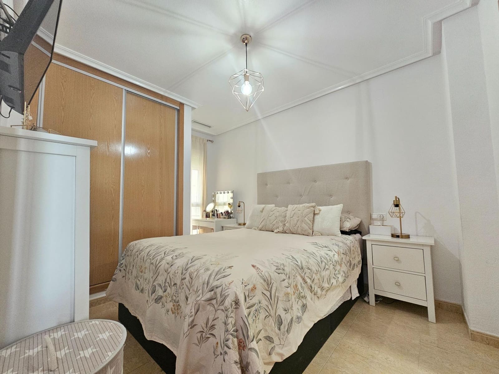 3 quarto Apartamento para venda em Torrevieja com garagem - 196 000 € (Ref: 9338335)