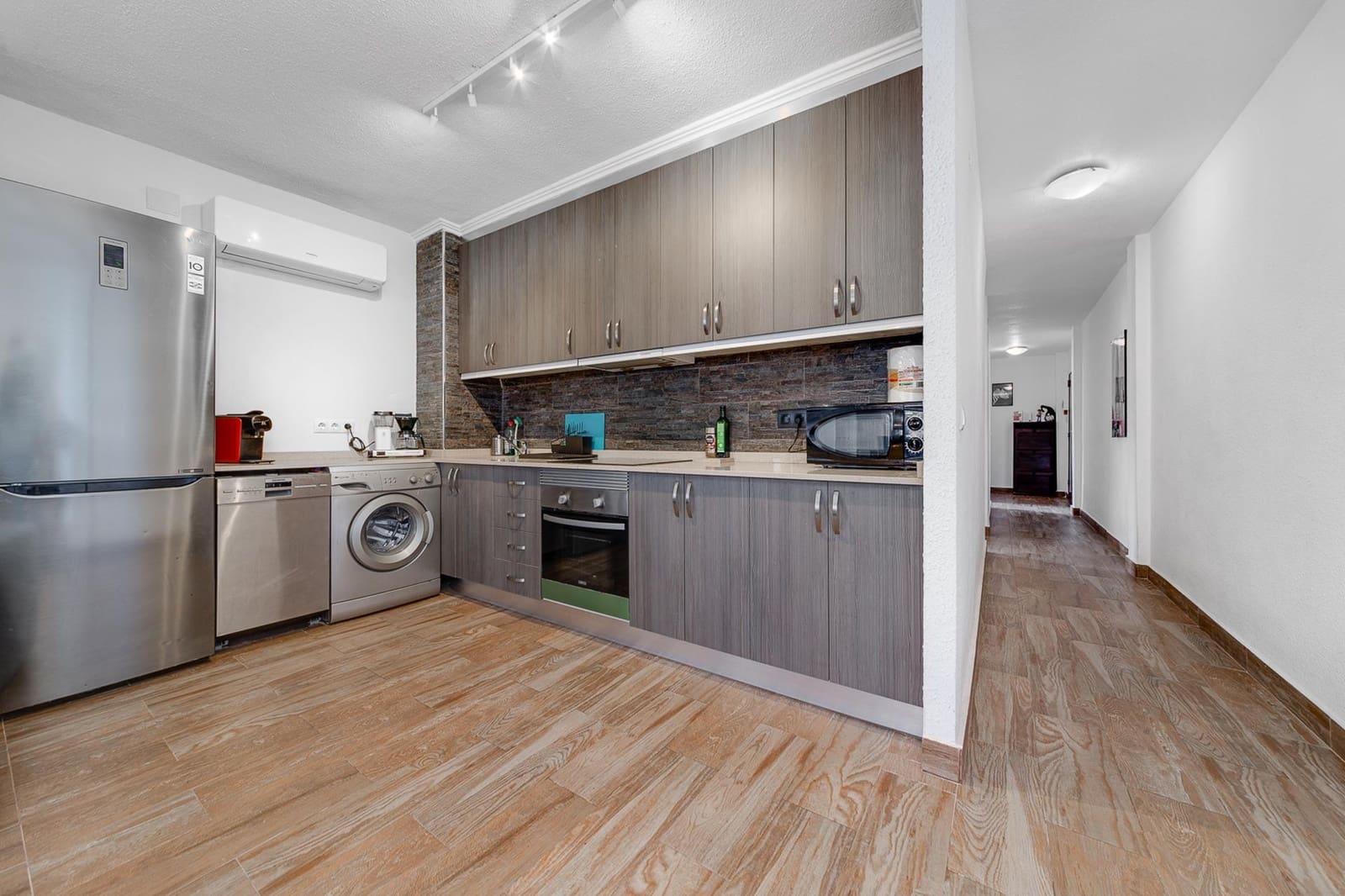 3 chambre Appartement à vendre à Torrevieja - 265 000 € (Ref: 9338339)