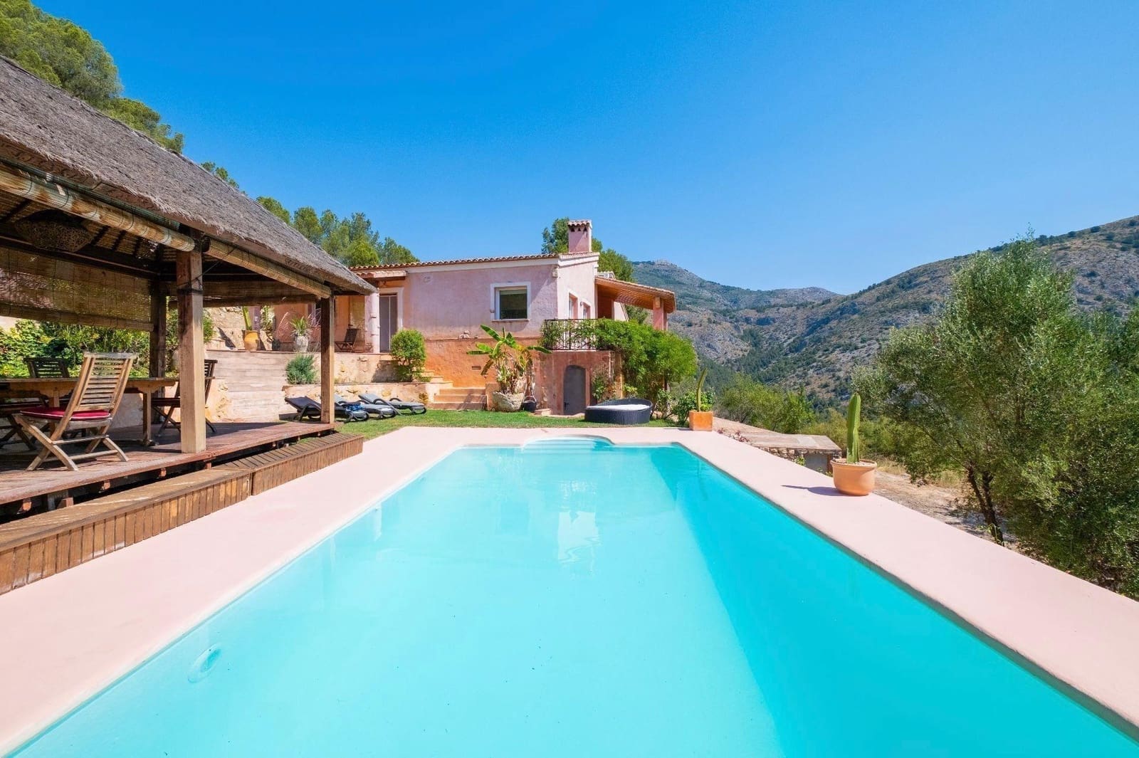 3 sovrum Villa till salu i Altea med pool - 849 900 € (Ref: 9338342)