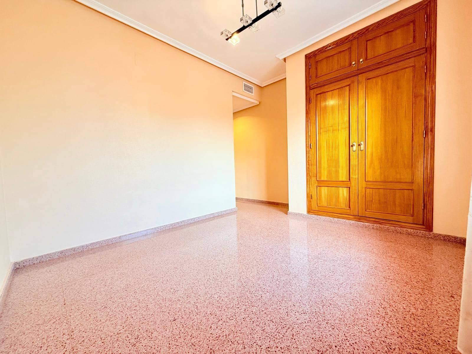 3 chambre Appartement à vendre à Orihuela avec garage - 144 900 € (Ref: 9338347)