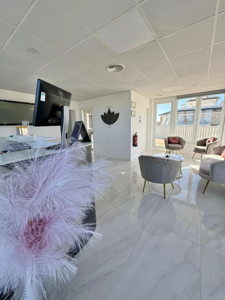 Biznes na sprzedaż w Lo Pepin - 1 020 000 € (Ref: 9338353)