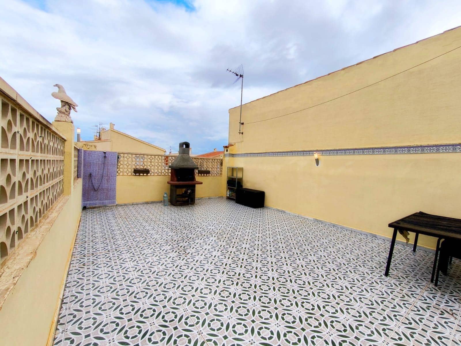 Casa de 2 habitaciones en San Fulgencio en venta - 133.000 € (Ref: 9338392)