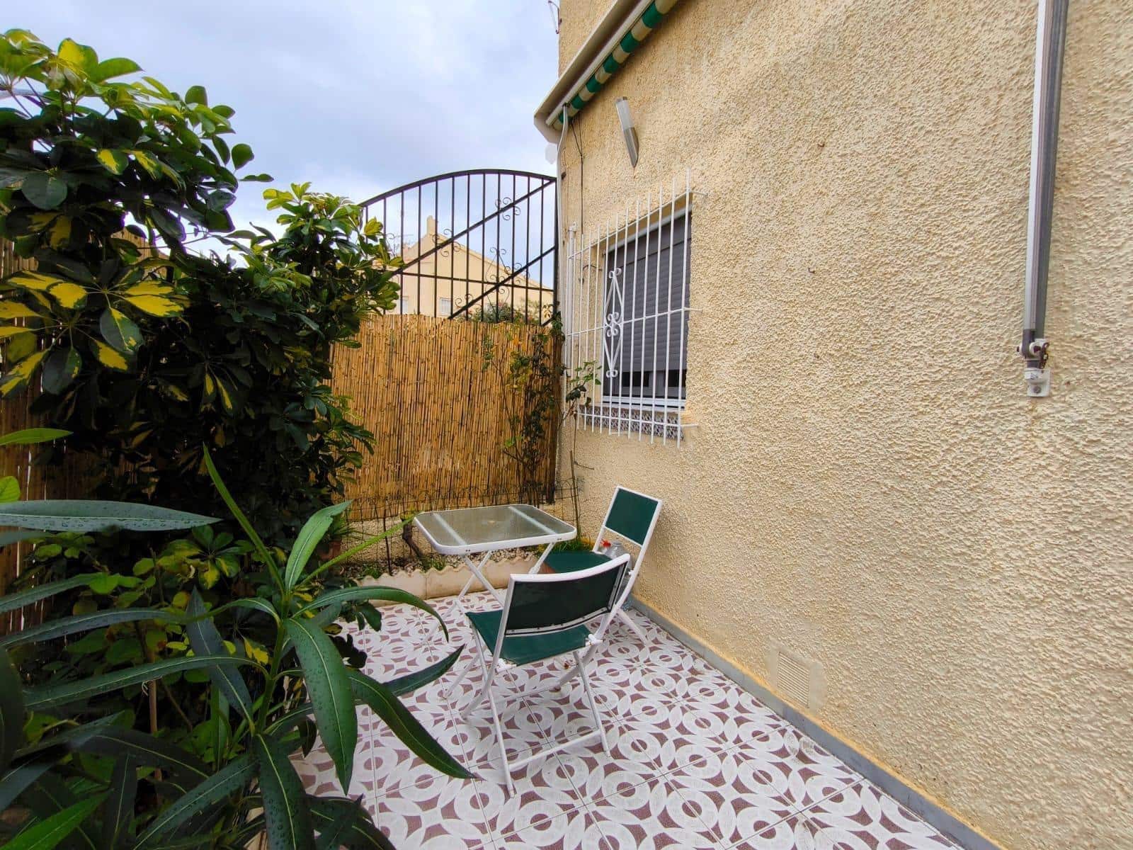 Casa de 2 habitaciones en San Fulgencio en venta - 133.000 € (Ref: 9338392)