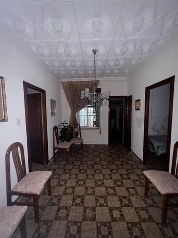 Casa de 3 habitaciones en Orihuela en venta - 84.000 € (Ref: 9338394)