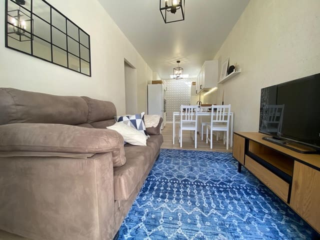 2 quarto Moradia Geminada para venda em Centro, Torrevieja com garagem - 135 900 € (Ref: 9338396)