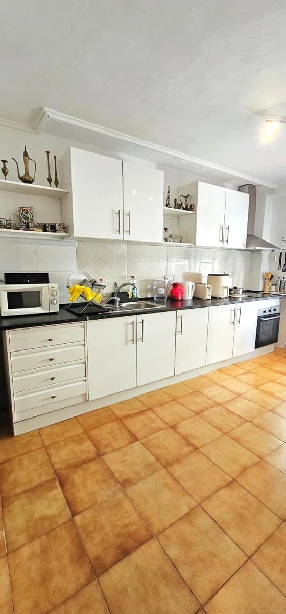 3 bedroom Flat for sale in Bigastro - € 82,300 (Ref: 9411080)