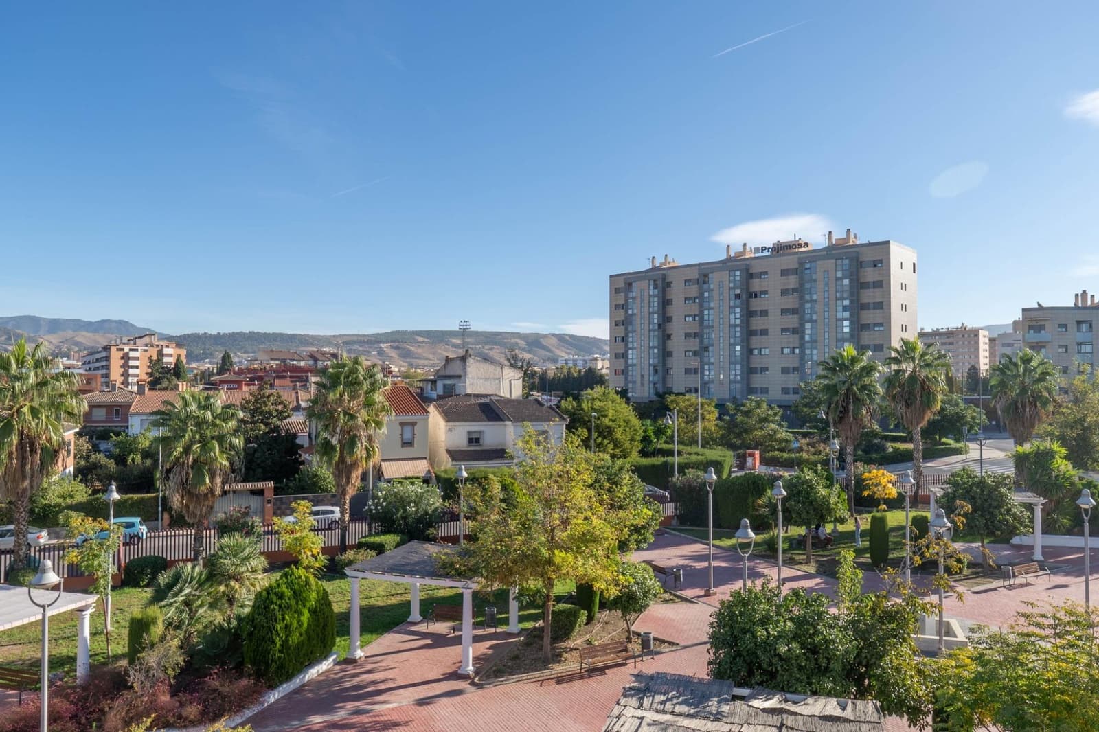 2 slaapkamer Flat te koop in Armilla met zwembad garage - € 350.000 (Ref: 9411083)