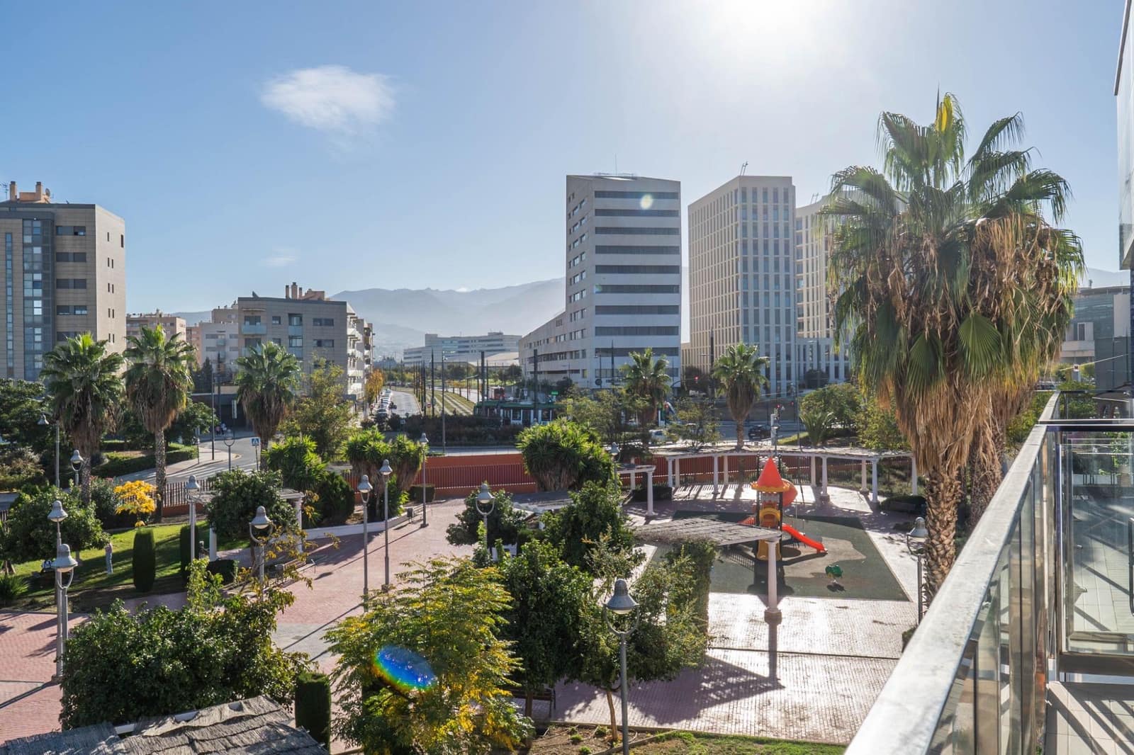 2 slaapkamer Flat te koop in Armilla met zwembad garage - € 350.000 (Ref: 9411083)