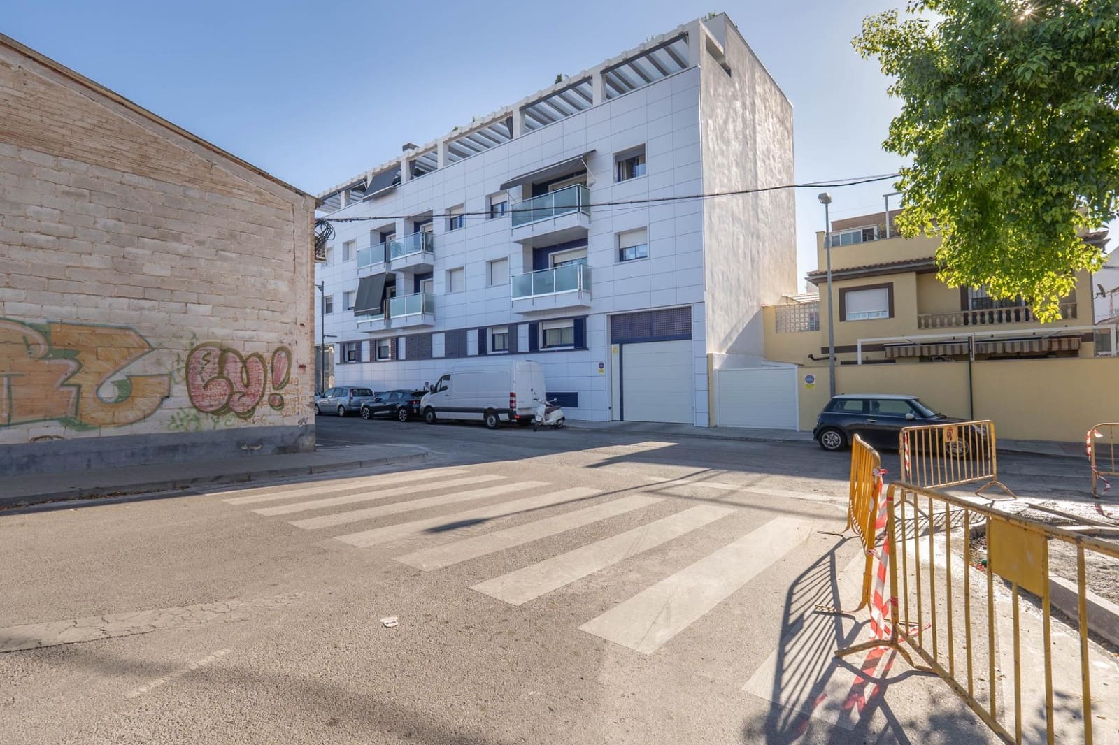 2 slaapkamer Flat te koop in Armilla met zwembad garage - € 350.000 (Ref: 9411083)