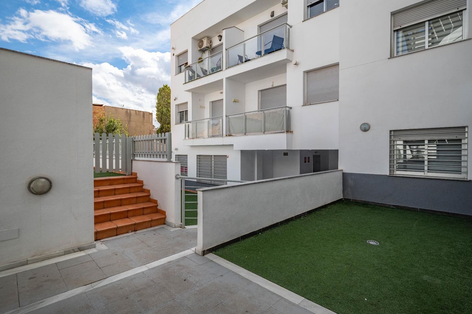 2 soverom Leilighet til salgs i Atarfe med svømmebasseng - € 149 000 (Ref: 9411084)